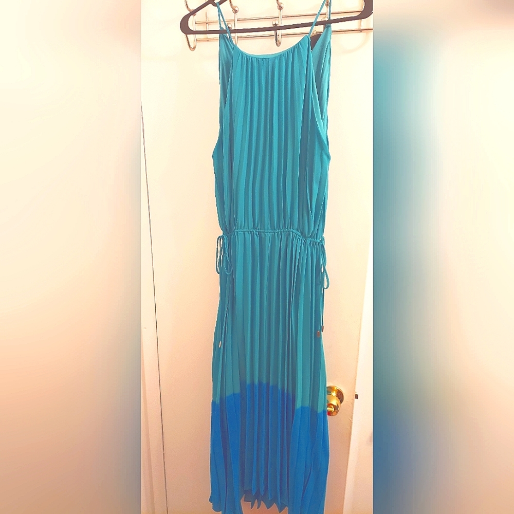 Beautiful Maxi Dress in soft Polyester material very comfortable and sexy